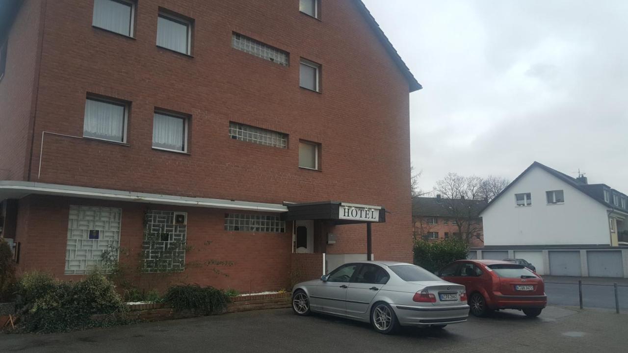 Hotel Heideklause Koln Bagian luar foto